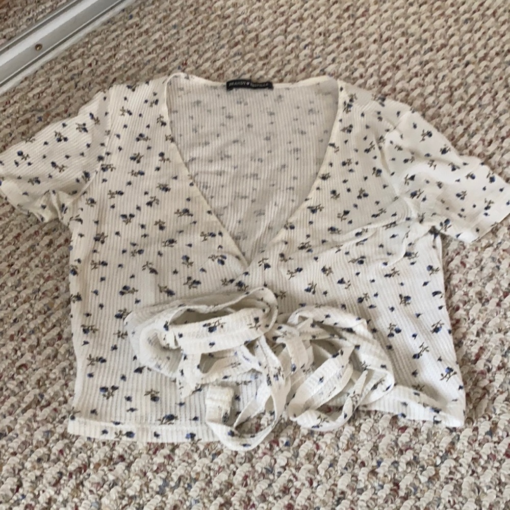 brandy melville floral wrap crop top